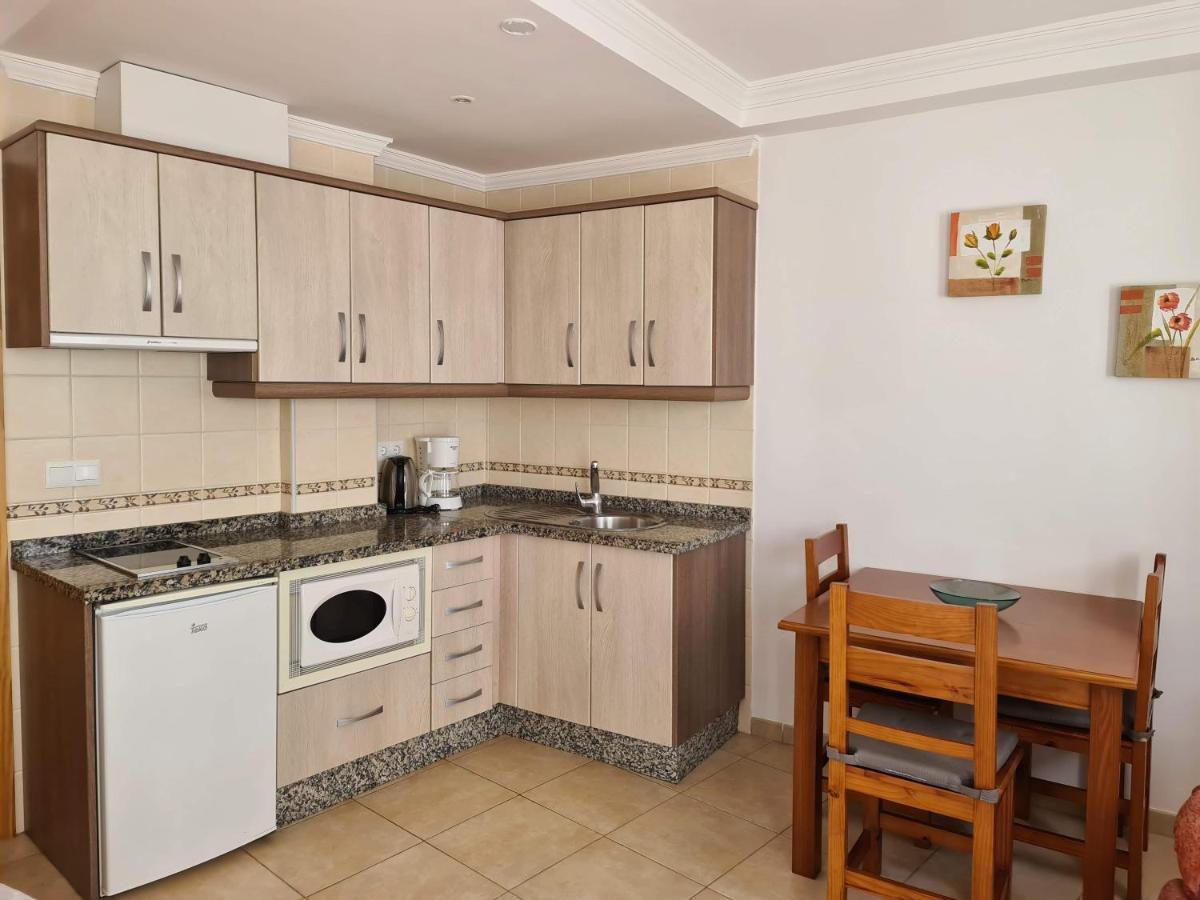 Apartamentos El Barrio نيرخا المظهر الخارجي الصورة