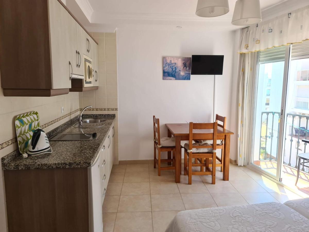Apartamentos El Barrio نيرخا المظهر الخارجي الصورة